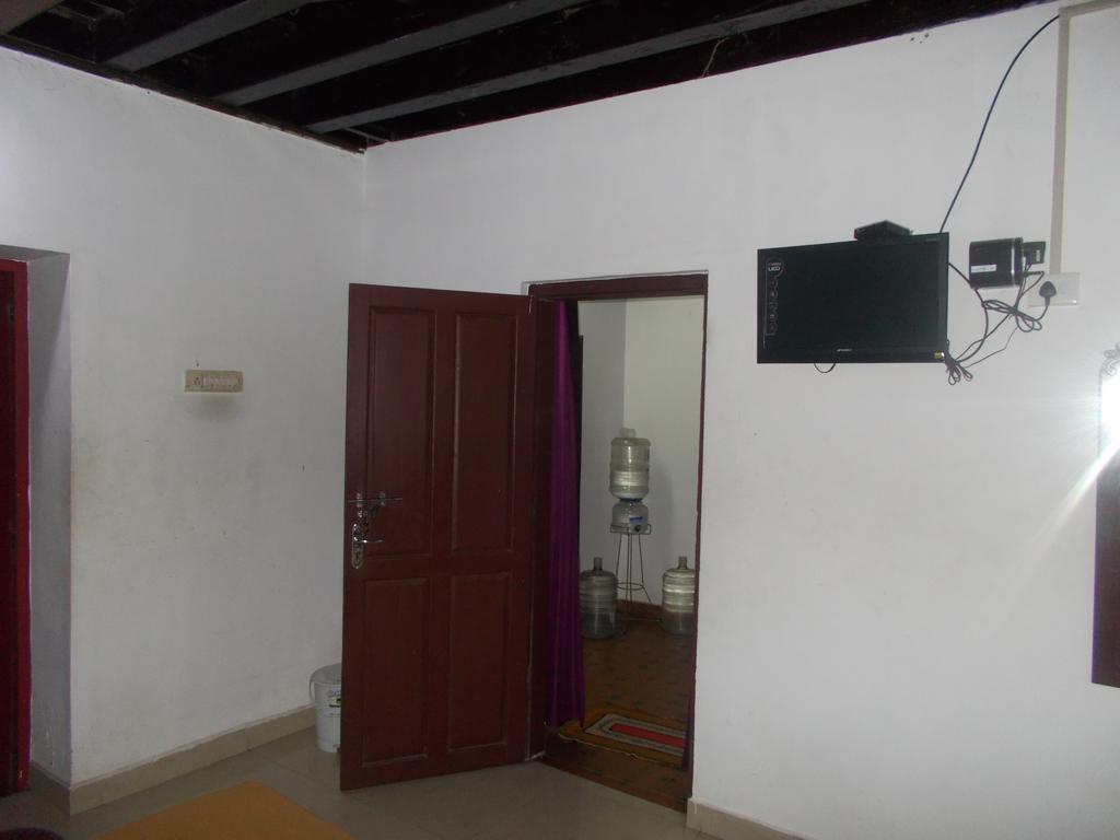 فندق Guruvayur Bunglow المظهر الخارجي الصورة